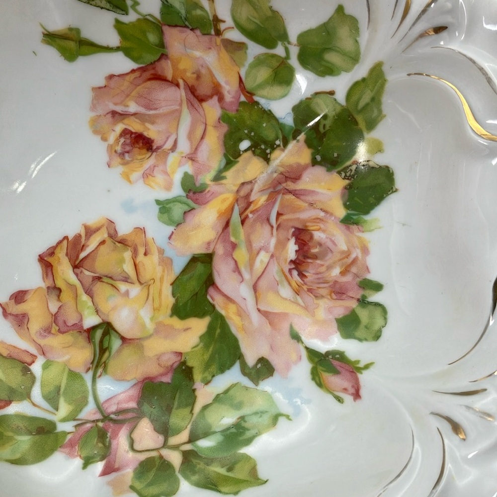 Antique German Scalloped Porcelain Bowl - Picture 3 of 16